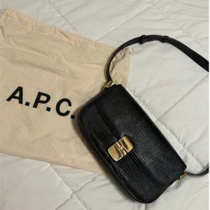 APC GRACE BAGUETTE BAG